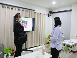 กลยุทธการให้บริการอย่างมืออาชีพ