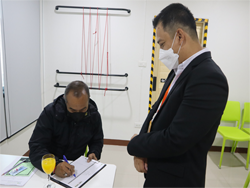 เทคนิคการสร้างความประทับใจเมื่อแรกพบ