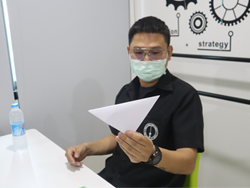 การสื่อสาร และการปฏิบัติงานตามคำสั่งอย่างมืออาชีพ