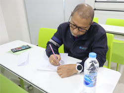 บทบาทหน้าที่ของพนักงานขับรถมืออาชีพ โดยอาจารย์อภิรัติ  คำสายพรม
