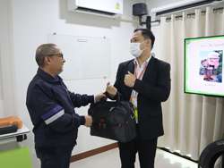 งานบริการที่มาจากใจ