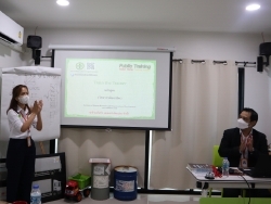 กล่าวต้อนรับพร้อมแนะนำวิทยากร และกิจกรรมฝึกอบรม		