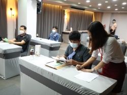 ลงทะเบียนรับเอกสารประกอบการฝึกอบรม