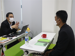 เทคนิคการขับรถเชิงป้องกันอุบัติเหตุ โดยอาจารย์อภิรัติ  คำสายพรม