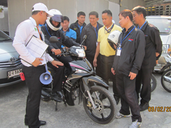 ทบทวนเทคนิคการขับและท่าทางการนั้งที่ถูกวิธี