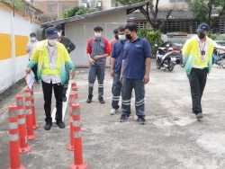 ฝึก และประเมินเทคนิคการขับรถในสถานการณ์จำลอง		
