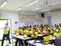 เทคนิคการขับ และการรับมือกับสถานการณ์ฉุกเฉิน