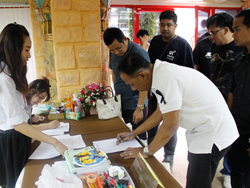 ลงทะเบียนรับเอกสารประกอบการฝึกอบรม