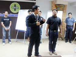 การนำเสนอผลงานที่ได้จากการดำเนินงานร่วมกัน