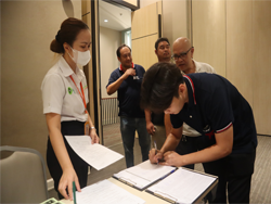 ลงทะเบียนรับเอกสารประกอบการฝึกอบรม