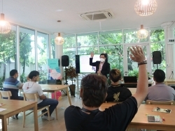 กฎหมายจราจรทางบกเพื่อการขับรถอย่างปลอดภัย