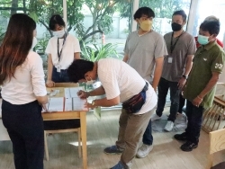 ลงทะเบียนรับเอกสารประกอบการฝึกอบรม
