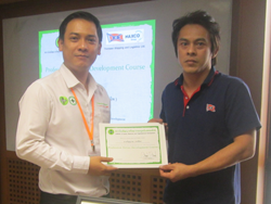 โฉมหน้าผู้ทำข้อสอบได้คะแนนเต็ม