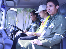 ประเมินเทคนิคการขับรถอย่างปลอดภัยในจราจร