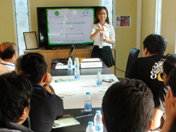 กล่าวต้อนรับพร้อมแนะนำวิทยากร และกิจกรรมการฝึกอบรม