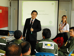 การบริหารจัดการสาเหตุของการเกิดอุบัติเหตุ และทบทวนเทคนิคการขับรถอย่างปลอดภัย โดยอาจารย์อภิรัติ  คำสายพรม