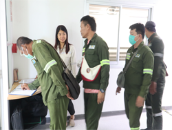 ลงทะเบียนรับเอกสารประกอบการฝึกอบรม