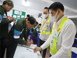 ลงทะเบียนรับเอกสารประกอบการฝึกอบรม