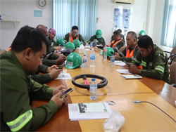 ลงทะเบียนรับเอกสารประกอบการฝึกอบรม