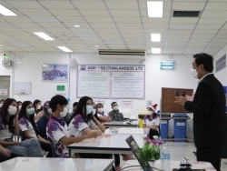 เทคนิคการขับรถอย่างปลอดภัย โดยอาจารย์อภิรัติ  คำสายพรม