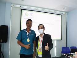 ให้รางวัลกับผู้ที่สามารถทำคะแนนสูงสุดในแต่ละกิจกรรม