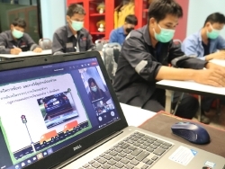 เทคนิคการนำรถเข้าจอด และการตรวจสอบความปลอดภัย