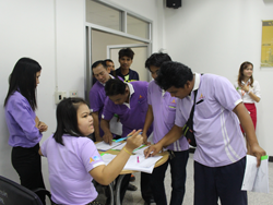 ลงทะเบียนรับเอกสารประกอบการฝึกอบรม