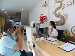 ตรวจประเมินการมองเห็นในภาวะแสงสลัวที่มีผลต่อการขับรถ