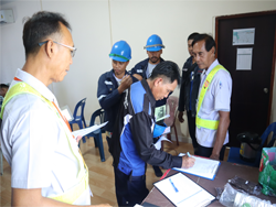ลงทะเบียนรับเอกสารประกอบการฝึกอบรม