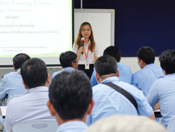 กล่าวต้อนรับพร้อมแนะนำวิทยากร และกิจกรรมฝึกอบรม