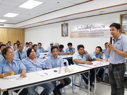 กล่าวขอบคุณวิทยากร และทีมงาน พร้อมปิดการฝึกอบรม