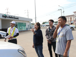 ฝึก และประเมินทักษะการตรวจสอบความปลอดภัยบริเวณโดยรอบตัวรถก่อนการเดินทาง Pre-Trip Inspection - Walk Around