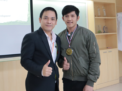 ให้รางวัลกับผู้ที่ทำคะแนนได้สูงสุดประจำวัน