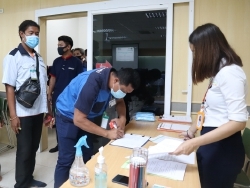 ลงทะเบียนรับเอกสารประกอบการฝึกอบรม		