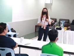 กล่าวต้อนรับพร้อมแนะนำวิทยากร และกิจกรรมฝึกอบรม