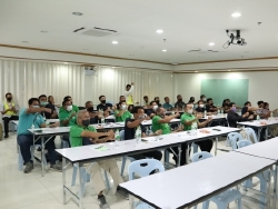 เทคนิคการบังคับควบคุมพวงมาลัยในสถานการณ์ฉุกเฉิน