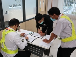 ลงทะเบียนรับเอกสารประกอบการฝึกอบรม