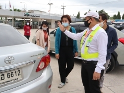 สาธิตเทคนิคการตรวจสอบความปลอดภัยรอบตัวรถ