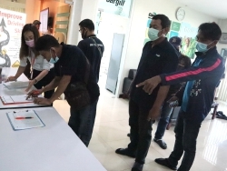 ลงทะเบียนรับเอกสารประกอบการฝึกอบรม