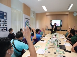 กฎหมายจราจรทางบกเพื่อการขับรถอย่างปลอดภัย