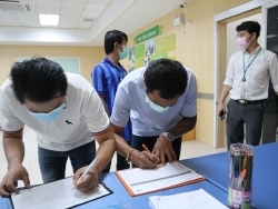 ลงทะเบียนรับเอกสารประกอบการฝึกอบรม