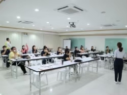 กล่าวต้อนรับพร้อมแนะนำวิทยากร และกิจกรรมฝึกอบรม