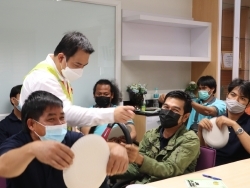 ทคนิคการบังคับควบคุมพวงมาลัยเชิงป้องกันอุบัติเหตุ
