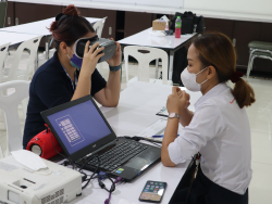 ตรวจประเมินการมองเห็นในภาวะแสงสลัว