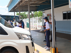 การตรวจสอบความปลอดภัยรอบตัวรถ