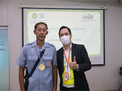 ให้รางวัลกับผู้ที่สามารถทำคะแนนสูงสุดในแต่ละกิจกรรม