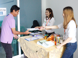 ลงทะเบียนรับเอกสารประกอบการฝึกอบรม