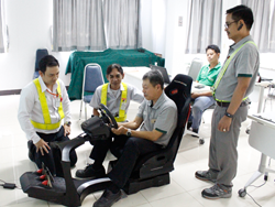 ฝึก และทดสอบปฏิกิริยาการตอบสนองในสถานการณ์ฉุกเฉินด้วยเครื่อง Driving Simulator