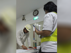 ลงทะเบียนรับเอกสารประกอบการฝึกอบรม