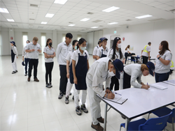 ลงทะเบียนรับเอกสารประกอบการฝึกอบรม